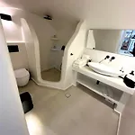 Kalamia Cave House