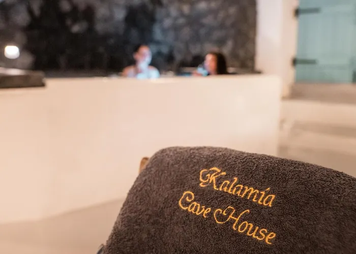 Kalamia Cave House * Πύργος